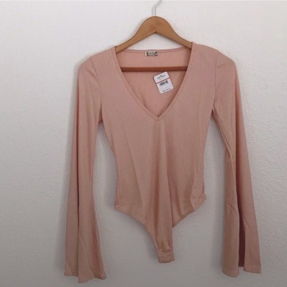 NWT Free People Charli Bodysuit Bell Sleeve - Picture 6 of 9